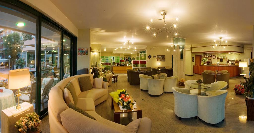 Hotel Nautilus Cattolica Eksteriør bilde