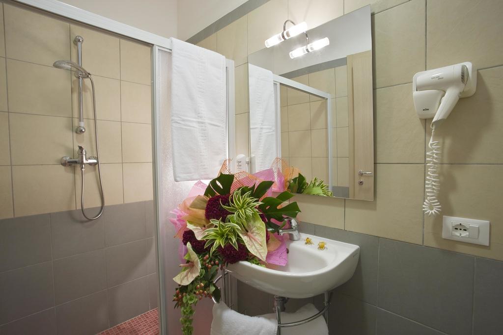 Hotel Nautilus Cattolica Eksteriør bilde
