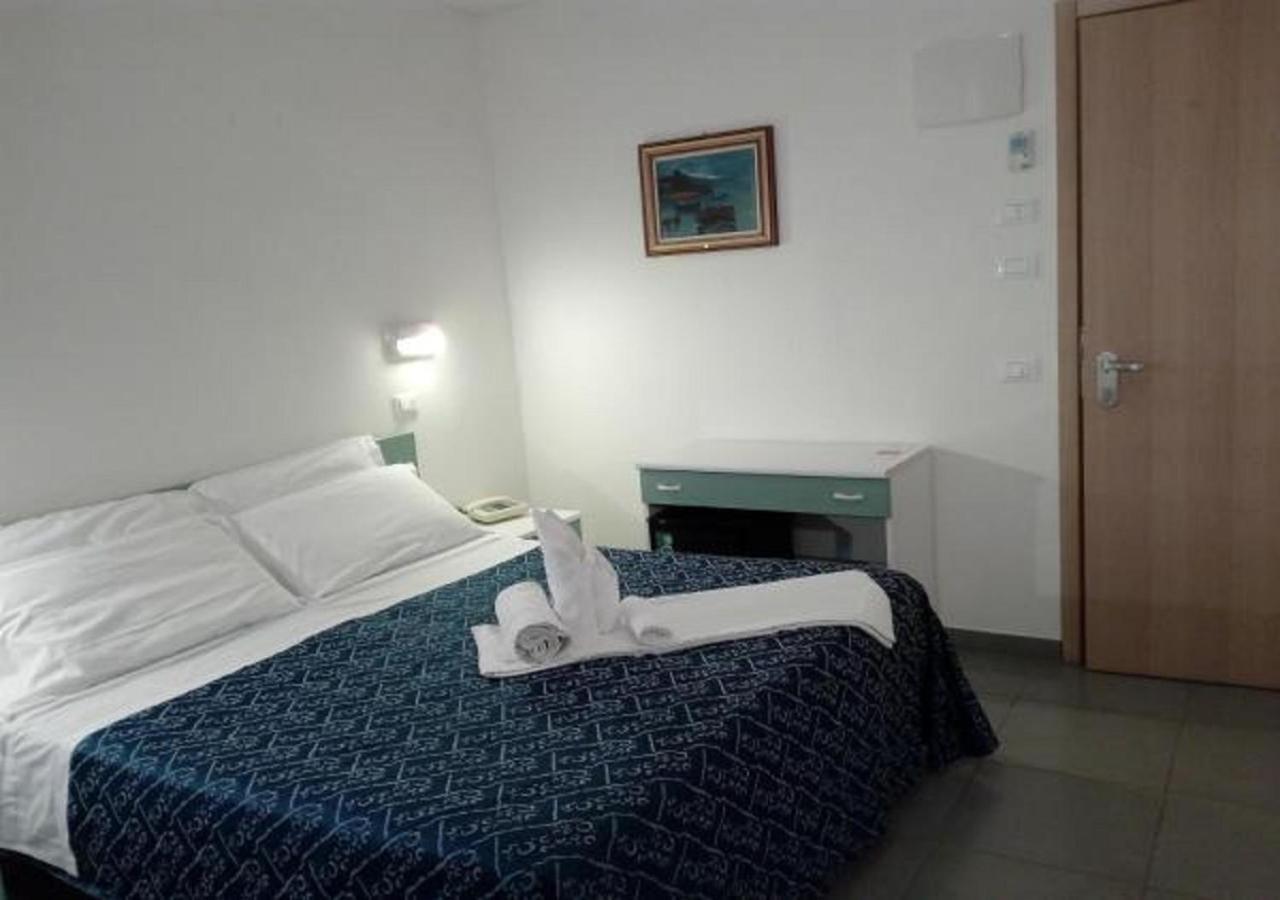 Hotel Nautilus Cattolica Eksteriør bilde