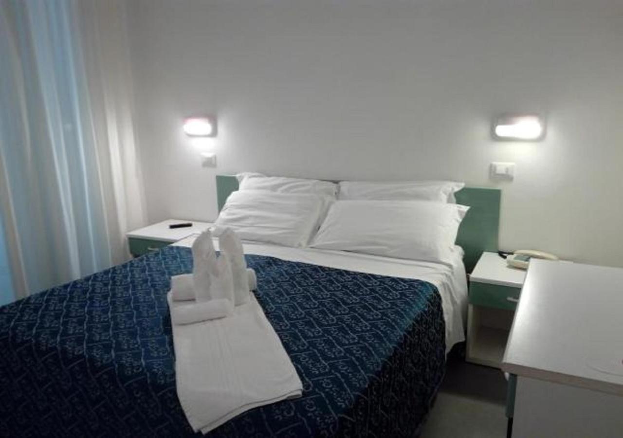 Hotel Nautilus Cattolica Eksteriør bilde